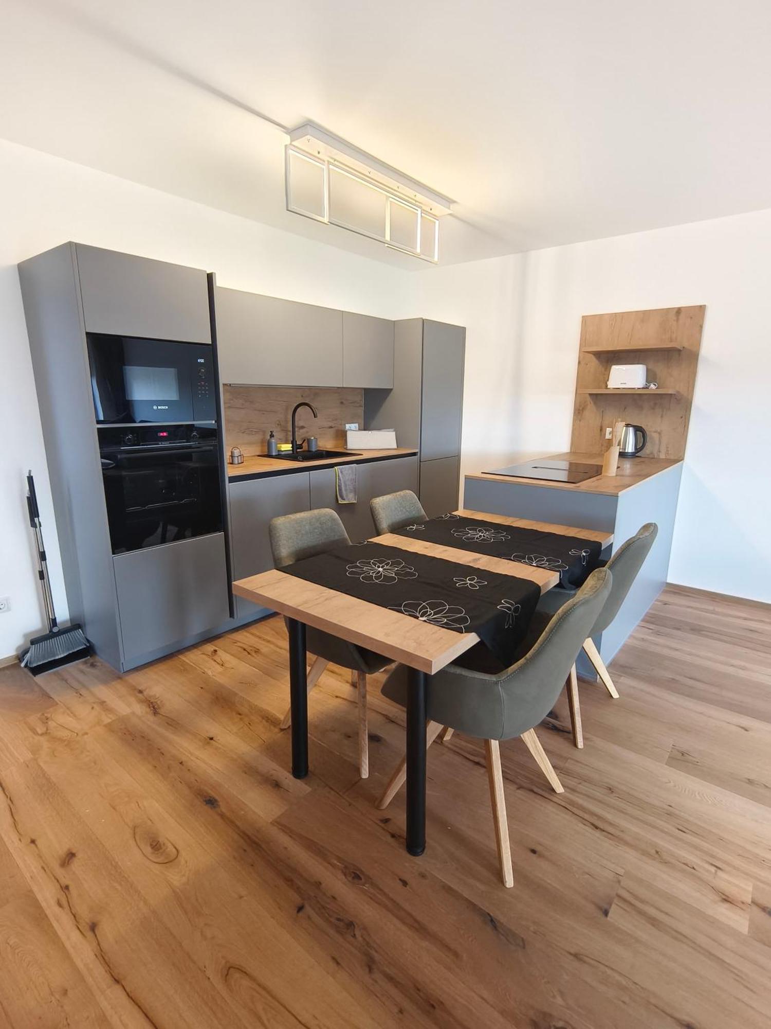 Triplex Appartements Клостернойбург Экстерьер фото